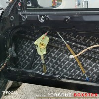Porsche Boxster Focal Flax Evo Match DSP