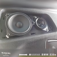 Focal BMW 530e sistema de som