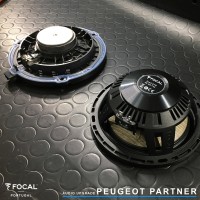 Focal Peugeot Partner sistema de som