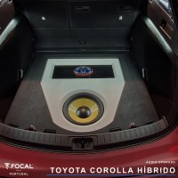 Toyota Corolla Híbrido sistema de som por Rosendo High-End