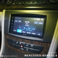 Auto-rádio Carplay Android Auto Mercedes CLS por Cybernetcar