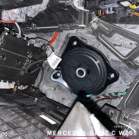 Mercedes Classe C Match upgrade áudio por Beleti Audio Design