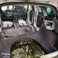 Dacia Duster silencioso