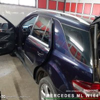 Auto-rádio Mercedes ML W164 Bassound