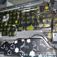 Land Rover Defender sistema de som Focal by Bassound Algarve