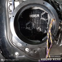 Sistema de som Volvo XC60 Focal Match Helix