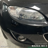 Rádio e colunas Mazda MX-5